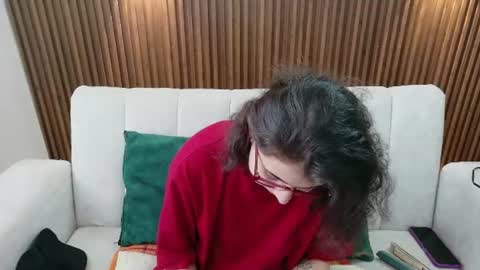 Snapshot of feelina_firesoul chatting on July 2, 1:50 pm Feelena online show from July 2, 1:50 pm
