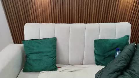 Snapshot of feelina_firesoul chatting on July 4, 5:19 pm Feelena online show from July 4, 5:19 pm