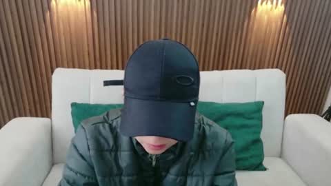Snapshot of feelina_firesoul chatting on July 11, 6:54 pm Feelena online show from July 11, 6:54 pm