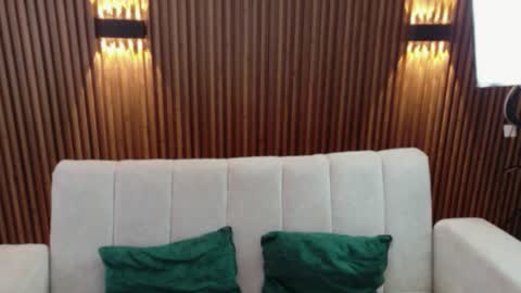Snapshot of feelina_firesoul chatting on August 5, 1:25 pm Feelena online show from August 5, 1:25 pm
