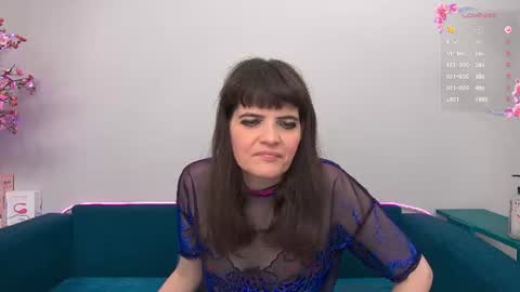 Laura online show from July 31, 9:25 pm