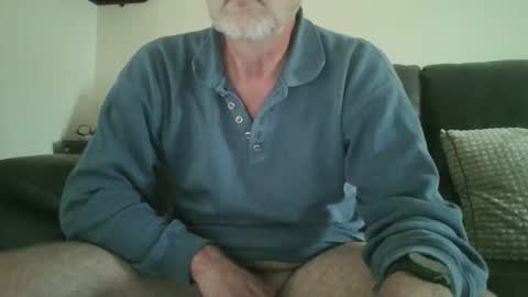Snapshot of feet_fan69 chatting on September 28, 2:22 pm John Buck online show from September 28, 2:22 pm