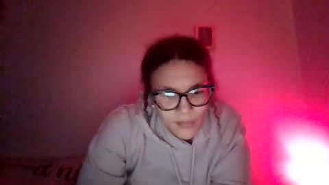 Snapshot of feetnymph chatting on February 12, 2:39 am Soley online show from February 12, 2:39 am