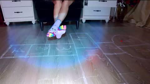 FeetVibe online show from February 19, 7:04 am