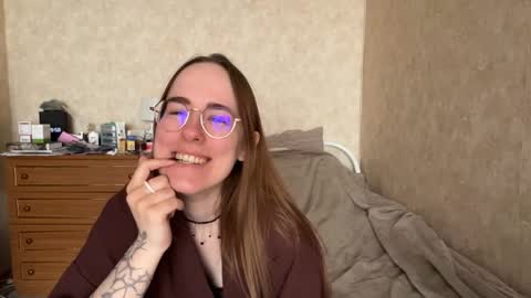 Mary online show from April 7, 6:58 am