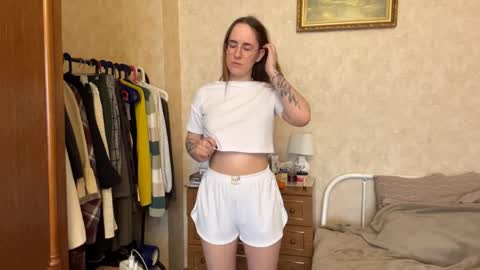 Mary online show from April 10, 7:46 am