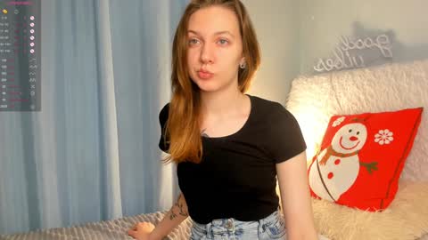 Snapshot of feliceallston chatting on January 17, 1:25 am Doris online show from January 17, 1:25 am