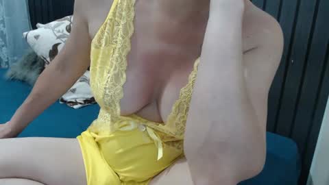 Felina Hot online show from January 5, 4:58 am