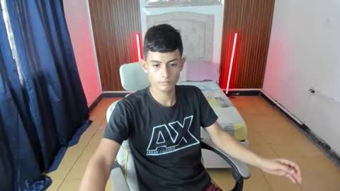 Felipe lopez online show from May 12, 6:38 pm