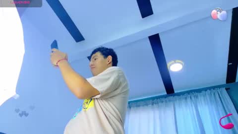 felipehot_gonzales online show from November 4, 12:26 pm