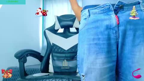 felipehot_gonzales online show from November 10, 12:37 pm