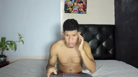 Snapshot of felipereyes28cm chatting on November 8, 5:56 pm Felipe online show from November 8, 5:56 pm