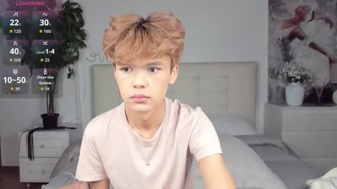 Felix online show from September 28, 4:12 pm