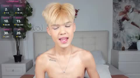 Felix online show from November 13, 6:29 pm