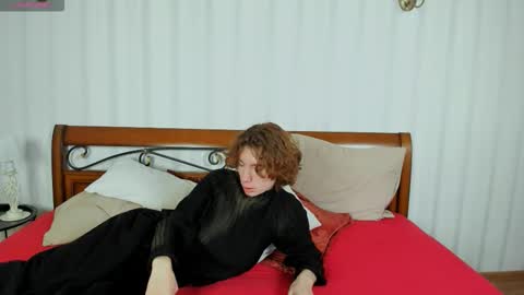 Felix online show from October 24, 5:15 am