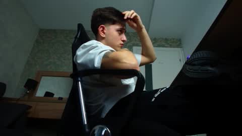 FelixStark online show from November 1, 6:04 am