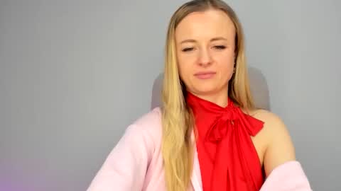 felorina online show from April 16, 7:25 pm