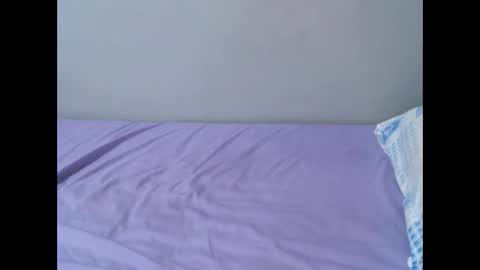 Snapshot of femaqueen chatting on September 22, 7:54 am Navil online show from September 22, 7:54 am