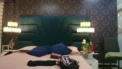 Femboy Max online show from January 7, 11:56 am