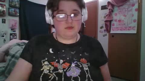 femcelsam online show from April 3, 3:59 am