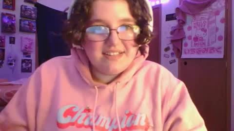 femcelsam online show from April 5, 4:09 am