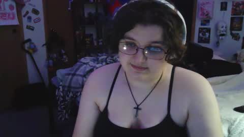 femcelsam online show from April 13, 4:29 am