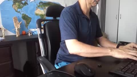 femdomsubby online show from December 6, 2:46 am