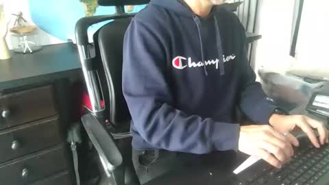 femdomsubby online show from November 23, 10:42 pm