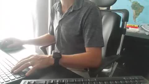 femdomsubby online show from January 12, 11:21 pm