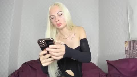 Snapshot of femida13 chatting on September 26, 5:50 pm femida13 online show from September 26, 5:50 pm