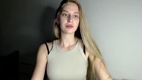 Femke online show from October 9, 9:24 pm