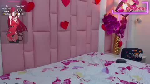 Snapshot of fenix19_ chatting on February 20, 4:50 am IM FENIX online show from February 20, 4:50 am