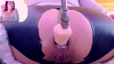 stefannia online show from June 21, 9:06 pm