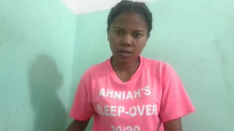 Snapshot of fenou122745 chatting on October 6, 3:53 pm fenou122745 online show from October 6, 3:53 pm