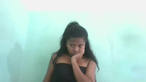 Snapshot of fenou122745 chatting on October 9, 8:01 am fenou122745 online show from October 9, 8:01 am