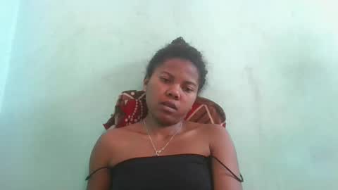 Snapshot of fenou122745 chatting on October 10, 6:23 am fenou122745 online show from October 10, 6:23 am