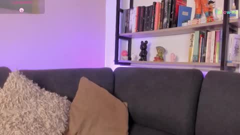 Fer  Independent account online show from March 9, 11:31 pm