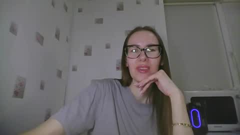 feraliss online show from March 27, 6:51 pm