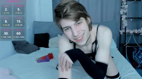 feralsyntax online show from April 2, 6:00 am