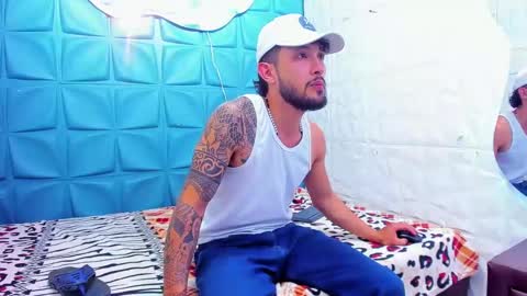 Snapshot of ferchodaniels chatting on December 11, 8:50 pm Daniel Fernando online show from December 11, 8:50 pm