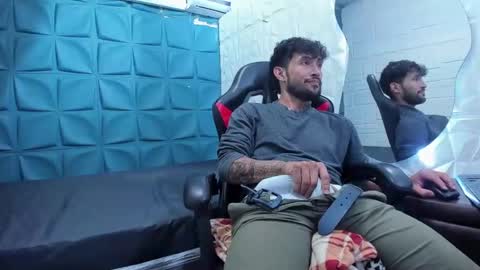 Snapshot of ferchodaniels chatting on February 12, 8:07 pm Daniel Fernando online show from February 12, 8:07 pm