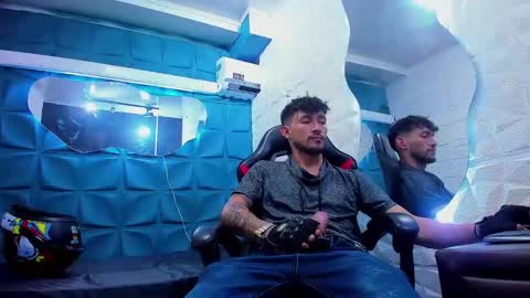 Snapshot of ferchodaniels chatting on March 9, 7:26 pm Daniel Fernando online show from March 9, 7:26 pm