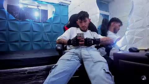 Snapshot of ferchodaniels chatting on March 11, 3:26 am Daniel Fernando online show from March 11, 3:26 am