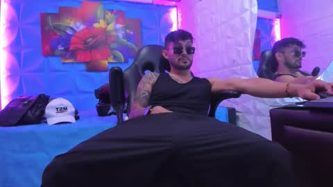 Snapshot of ferchodaniels chatting on September 18, 8:00 pm Daniel Fernando online show from September 18, 8:00 pm