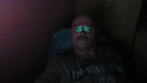 Snapshot of ferda5908736 chatting on January 26, 5:02 am ferda5908736 online show from January 26, 5:02 am