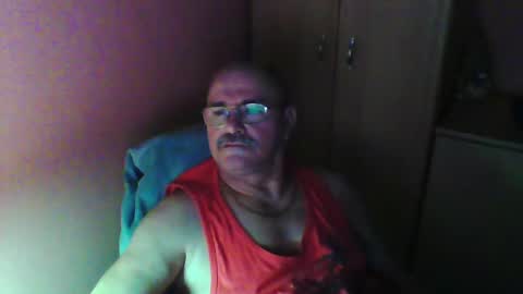 Snapshot of ferda5908736 chatting on January 28, 8:36 pm ferda5908736 online show from January 28, 8:36 pm