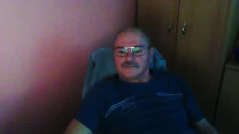 Snapshot of ferda5908736 chatting on January 29, 3:26 pm ferda5908736 online show from January 29, 3:26 pm