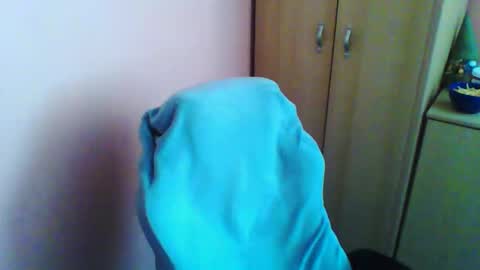 Snapshot of ferda5908736 chatting on February 2, 10:02 am ferda5908736 online show from February 2, 10:02 am