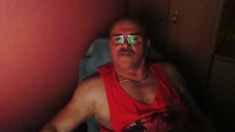 Snapshot of ferda5908736 chatting on March 2, 8:07 pm ferda5908736 online show from March 2, 8:07 pm