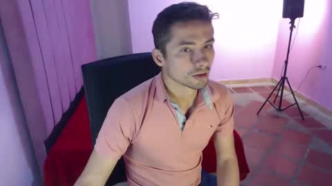 Snapshot of fermingomez1 chatting on February 2, 7:34 pm fermingomez1 online show from February 2, 7:34 pm